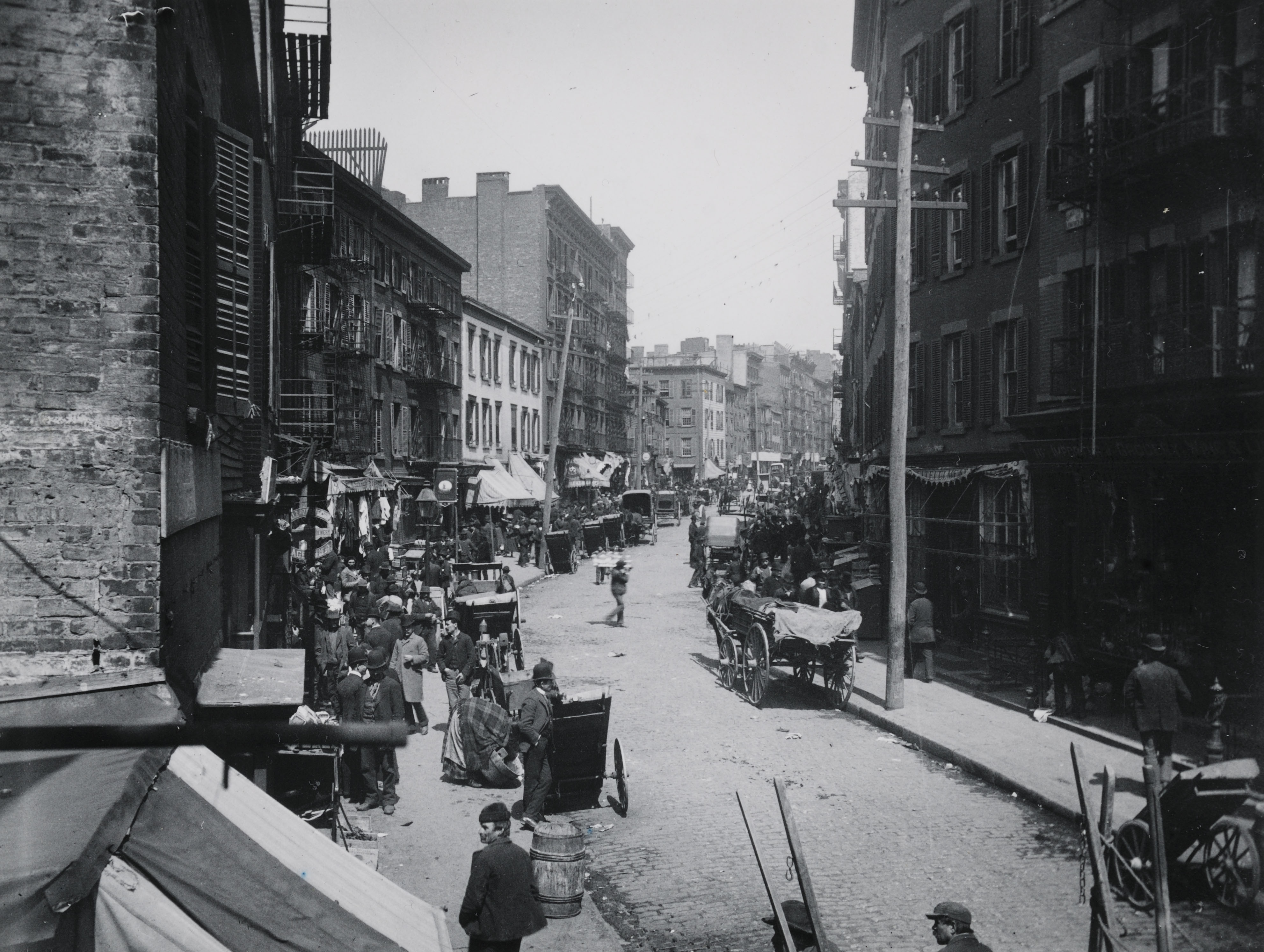Jacob Riis documenting New York's tenements